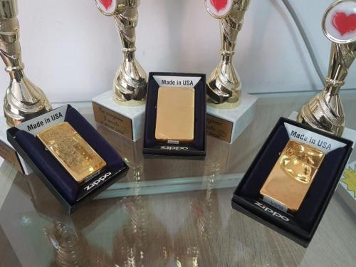 gift shop najbolji pokloni pehari, medalje, plakete