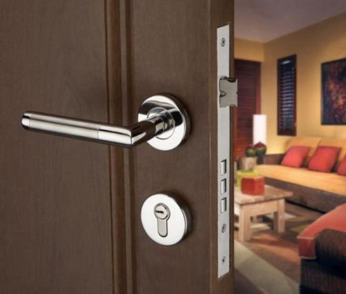 repair-and-installation-of-door 1